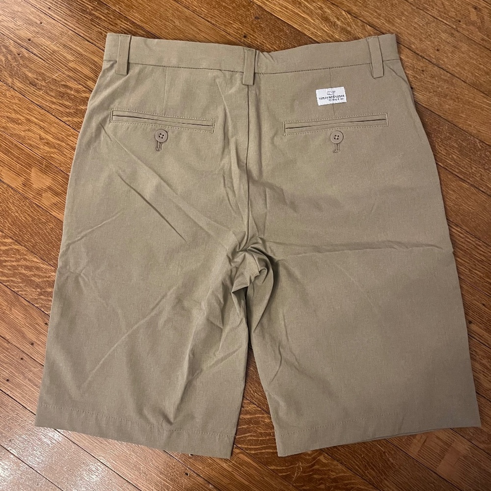 Vineyard vines performance Shorts
